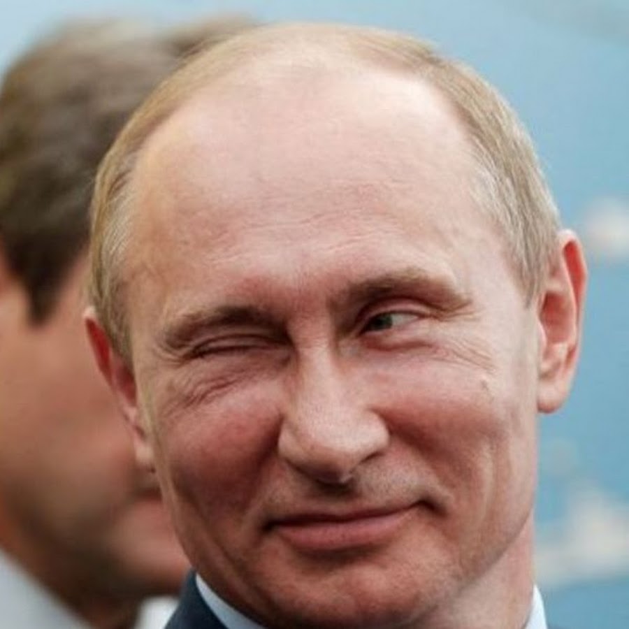 Путин подмигивает