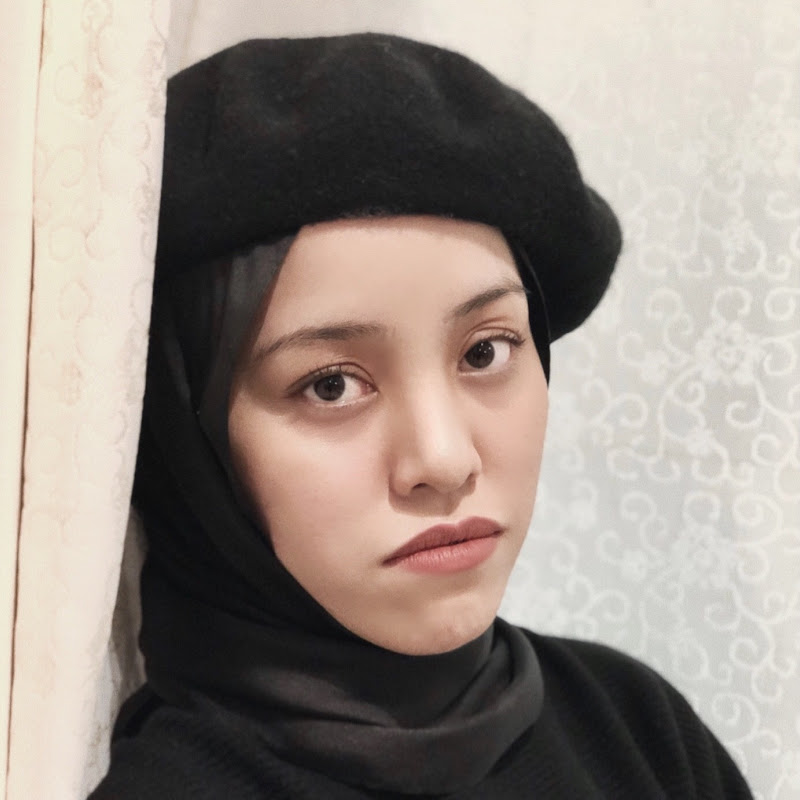 Wafa Hish - 網紅的藏寶箱 