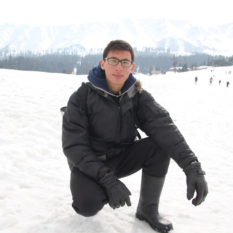 Bryan Bruyns - 網紅的藏寶箱 