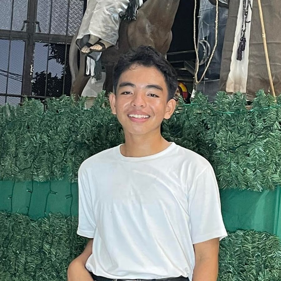 Barbie viral. Barbie viral. Barbie viral. 2007 the ingenue barbie. барби пьер карден.