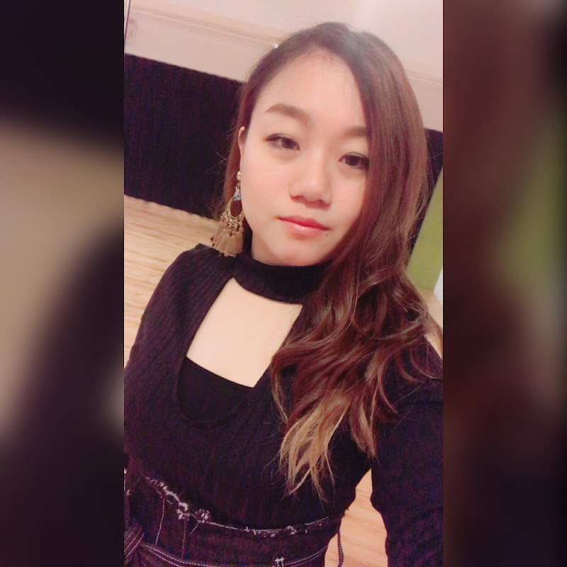 Nicole Tsang - 網紅的藏寶箱 