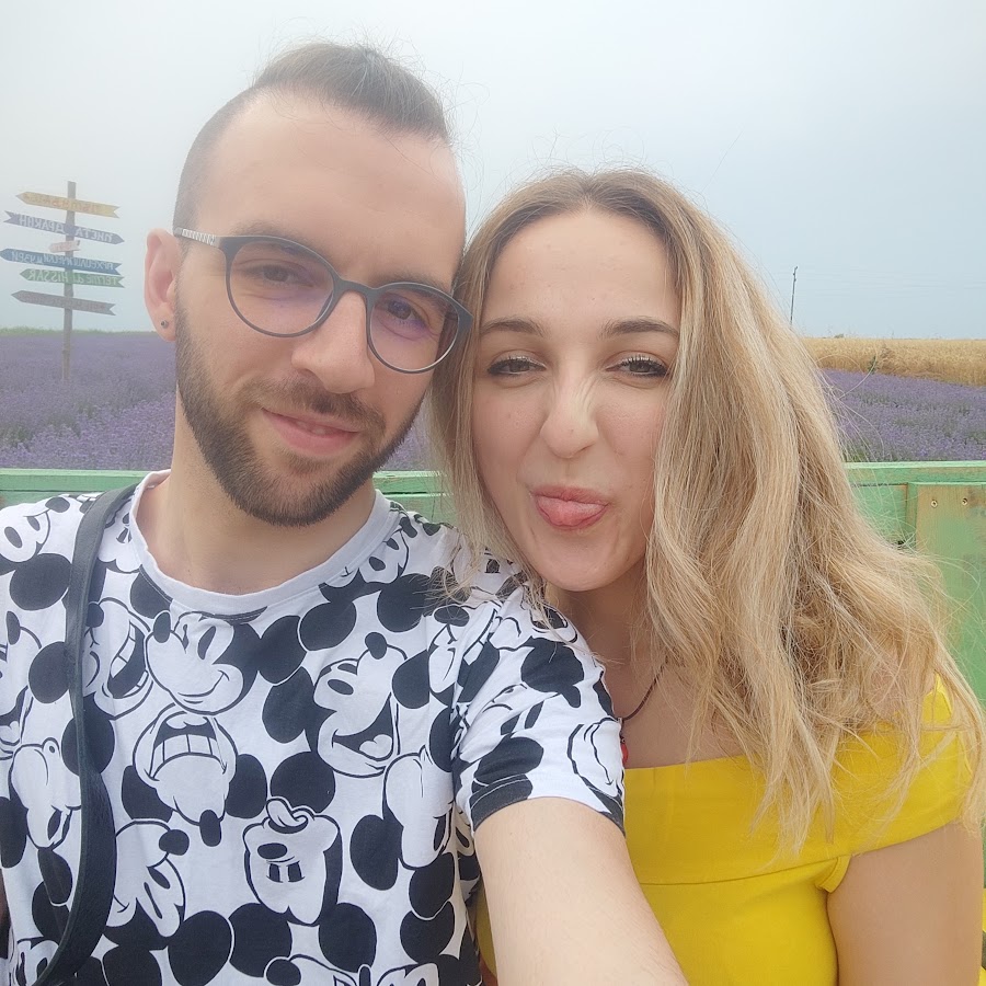 соскочил щенок с дивана