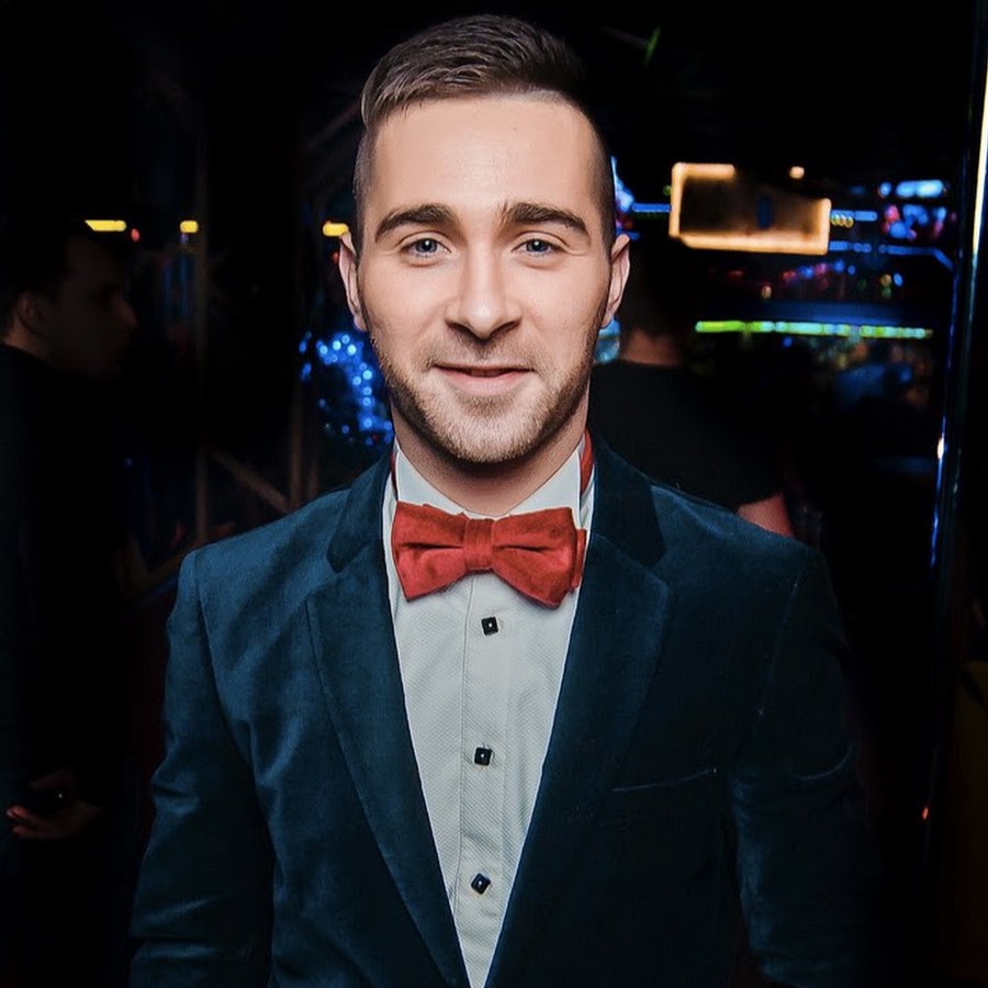 Телеведущий блоггер. Телеведущий блоггер. Телеведущий блоггер. Антон птушкин виниры. Юрий дудь.