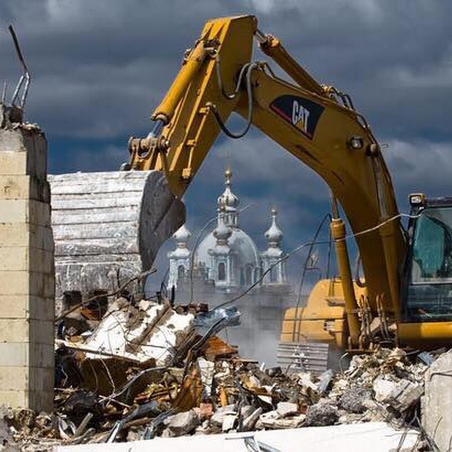 Демонтаж стропильной системы. Брокк демонтаж северо-запад. Демонтаж старых зданий. Снесенный дом. Демонтаж проема гидроклиньями darda.