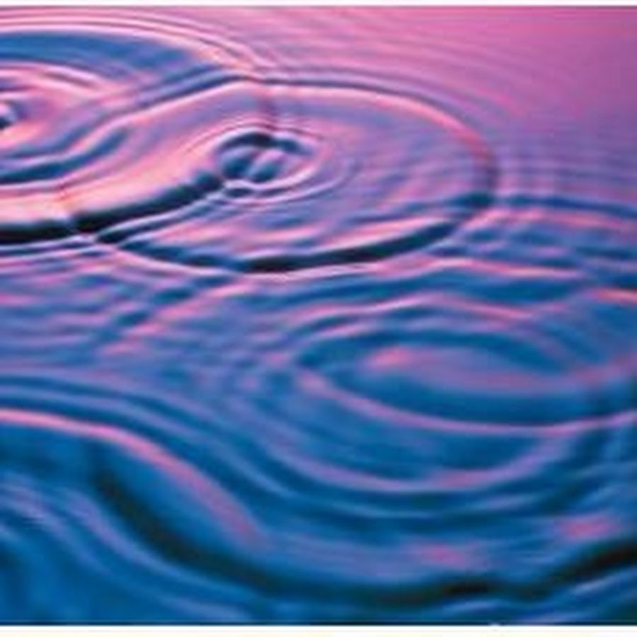 Звуковая волна под водой. Интерференция на воде. Круги на воде. Волны на поверхности воды. Поверхность воды круги.