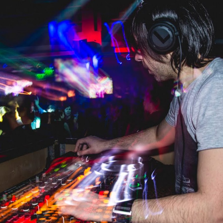 Dj деш тула. Итальянский dj. Dj ar. Dj ar. Dj ar.