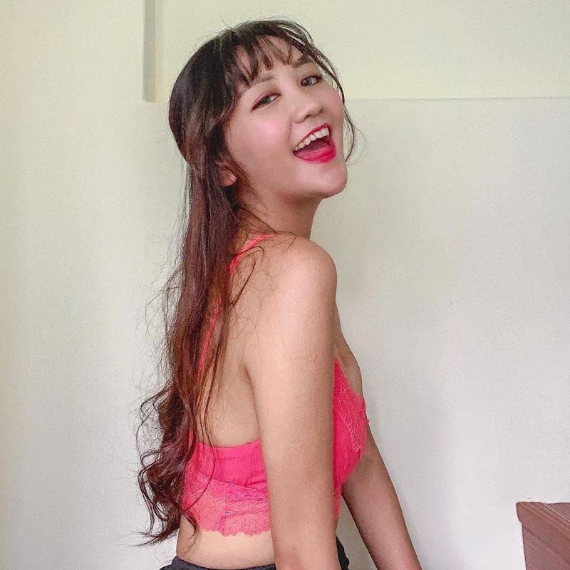 貪吃少女呷八霸 - 網紅的藏寶箱 