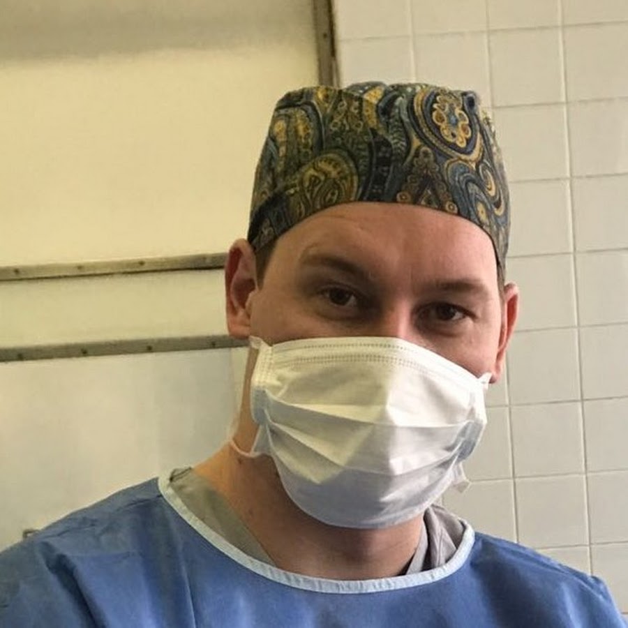 выпавший врач