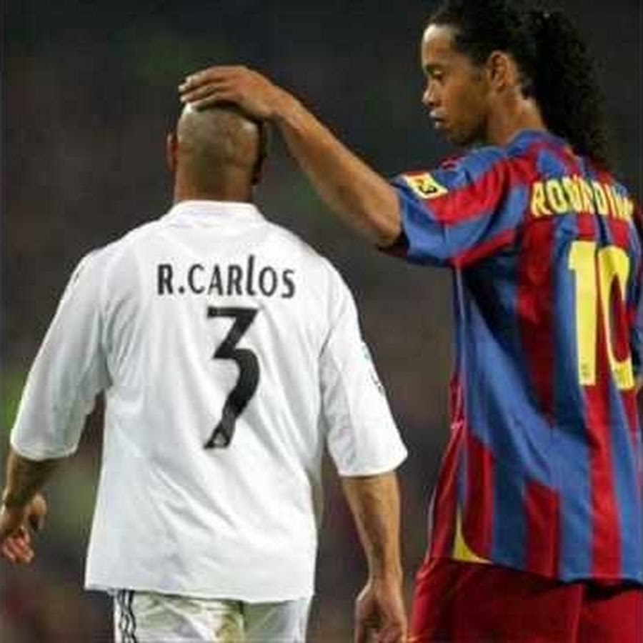 Известные футболисты под номерами. Роналдиньо и Роберто. Роналдо Роналдиньо Роберто Карлос. Роналдиньо Реал Мадрид. Роберто Карлос Реал Мадрид.
