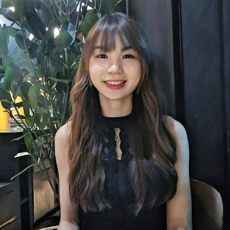 Jo Yen Tan - 網紅的藏寶箱 