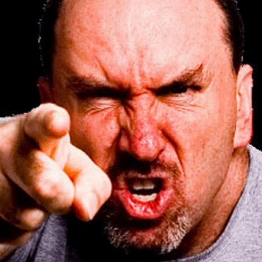 Злую рожу. Злобное лицо. Злой человек. Злую рожу. Злой парень.