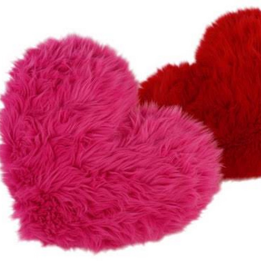 Fur heart. Подушка сердце меховое. Розовая подушка сердце. Подушка сердечко меховой. Подушка сердце Sweet.