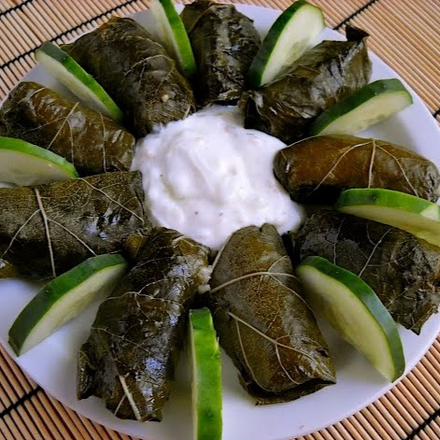 Долма в ресторане