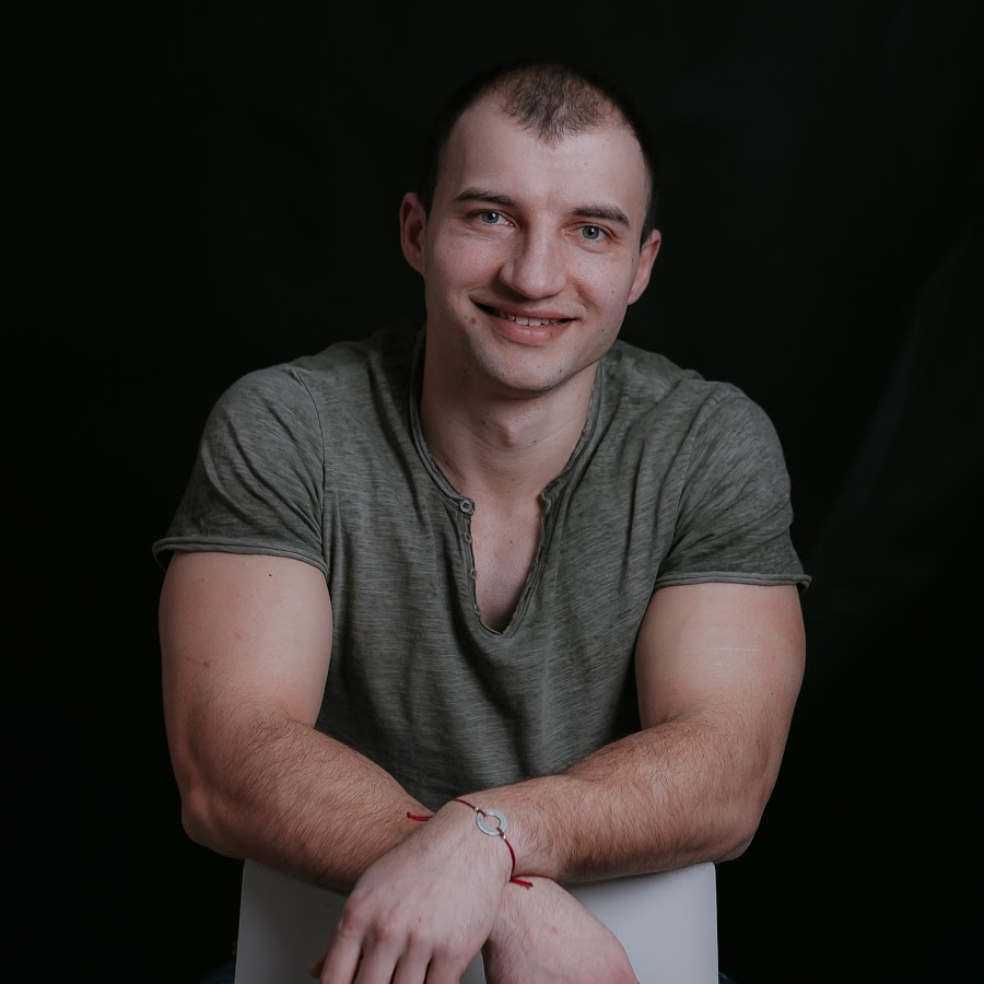 Коломойцев Роман Ростиславович