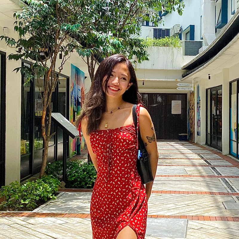 Tilla Hanna - 網紅的藏寶箱 