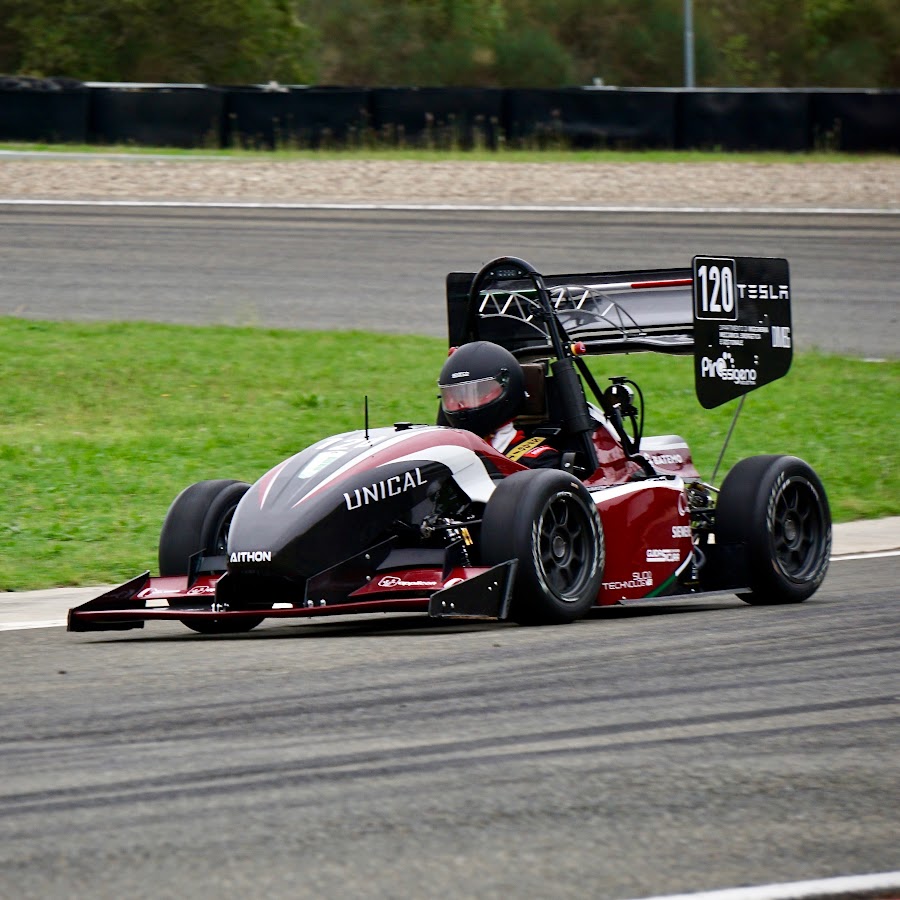 AKedOLSX5R8rCGKlLlUt7h9stjm2Cc7FjHrL0bwfMKWJ=s900-c-k-c0x00ffffff-no-rj