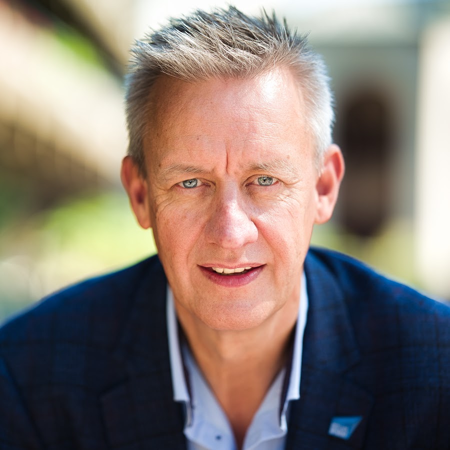 John dalgleish donaldson. Наследный принц фредерик и мэри дональдсон. Свадьба кронпринца фредерика и мэри. Джереми дональдсон. John dalgleish donaldson.