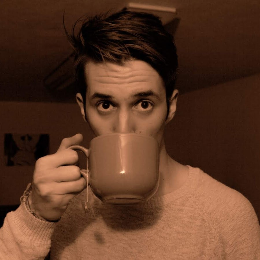 AKedOLSYOXH_b3wjUokNhao-craiXsycm8q8TmJ1W7h9WeE=s900-c-k-c0x00ffffff-no-rj