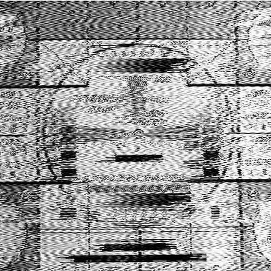 В машине шипит радио что делать. Помехи на магнитоле от видеорегистратора. Усилитель радиосигнала для автомагнитолы китайской. Помехи радио при включении света. Как убрать помехи на радио.