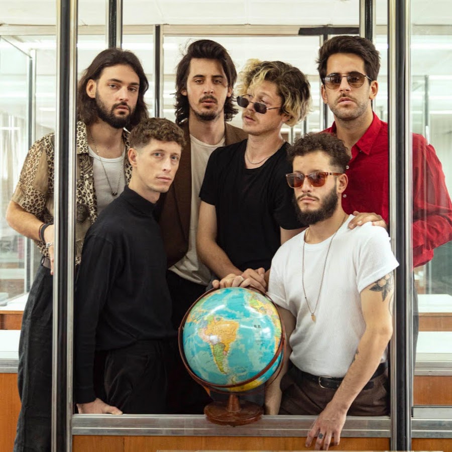 BANDALOS CHINOS - YouTube