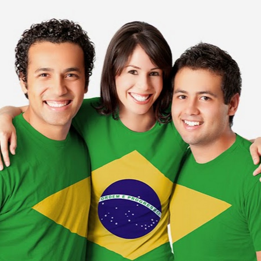 Государственный язык в стране португальский. Семья в Бразилии. Бразильцы семья. Бразилия люди. Люди из Бразилии.