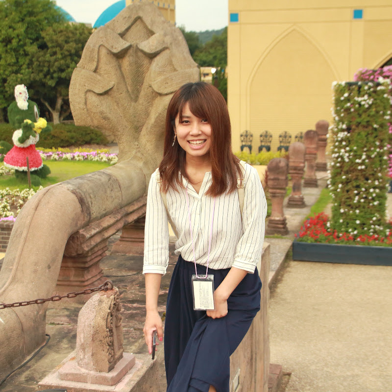 りさっぴ ASMR TV - 網紅的藏寶箱 