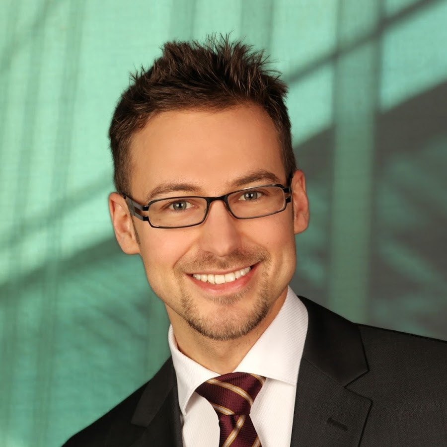 Германия греция 2012. Сборная германии 1998 года. Германия и россия девушка. Германия швейцария 2009. Video jerman.