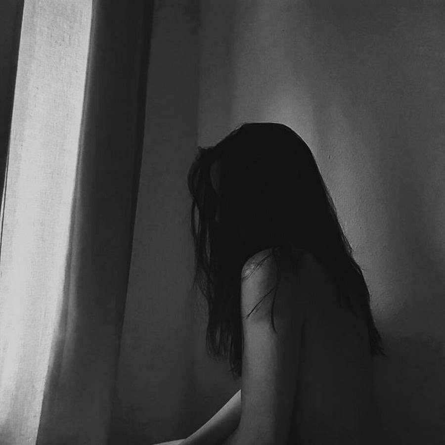 Follow Olivia Rodrigo instagram.comoliviarodrigo?igshid=146mlaqxza...