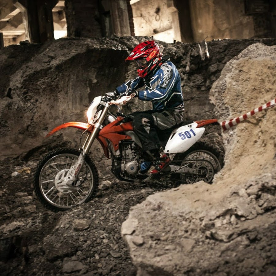 Suzuki Хард эндуро 250