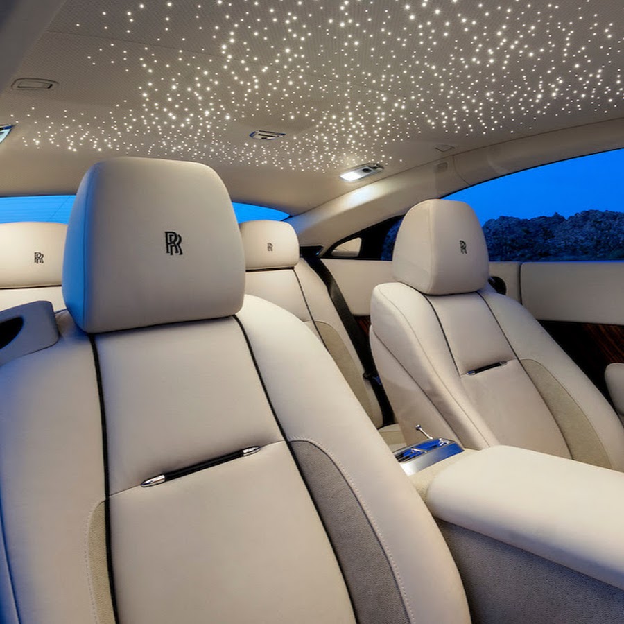 Rolls Royce салон звездное небо