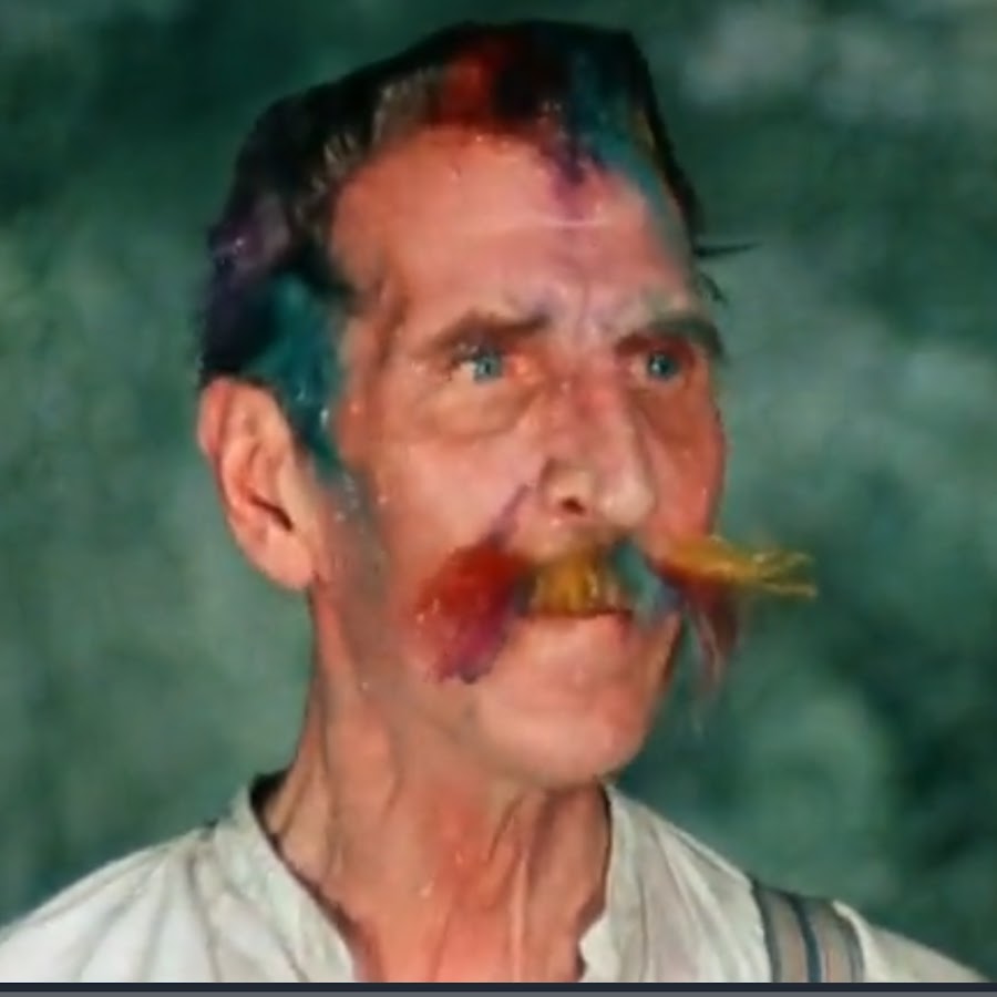 Киса воробьянинов усы покрасил. Радикальный черный цвет. Киса воробьянинов усы покрасил. 12 стульев киса воробьянинов. Радикальный черный цвет.