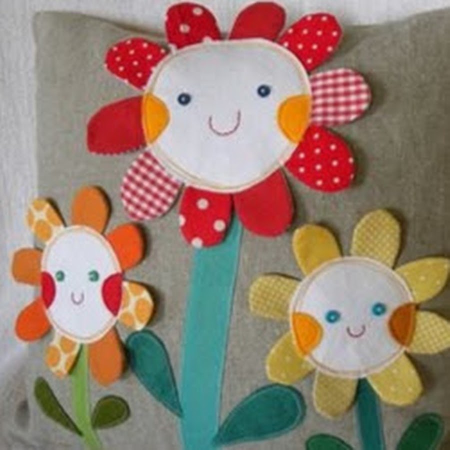 Подушки с аппликацией из фетра