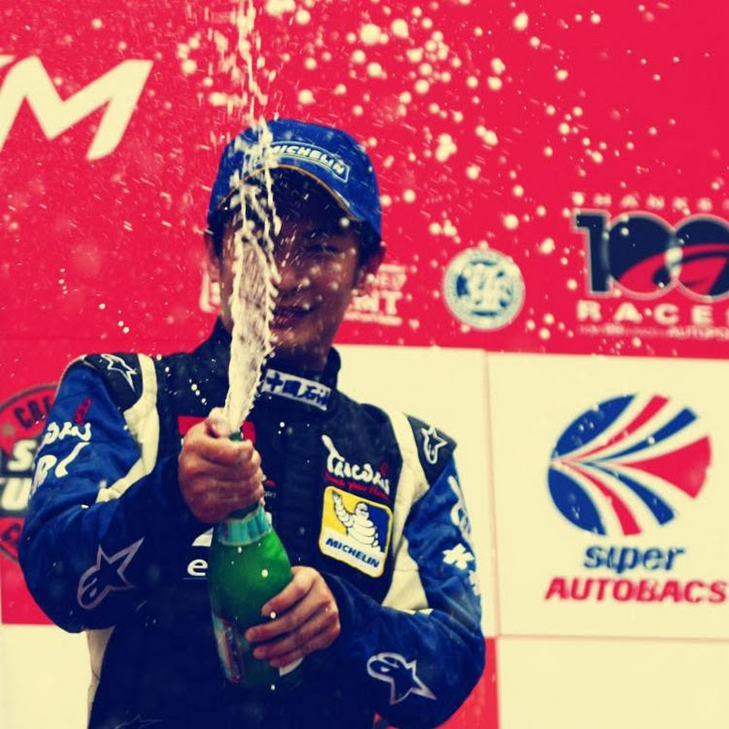 H Lin - 網紅的藏寶箱 