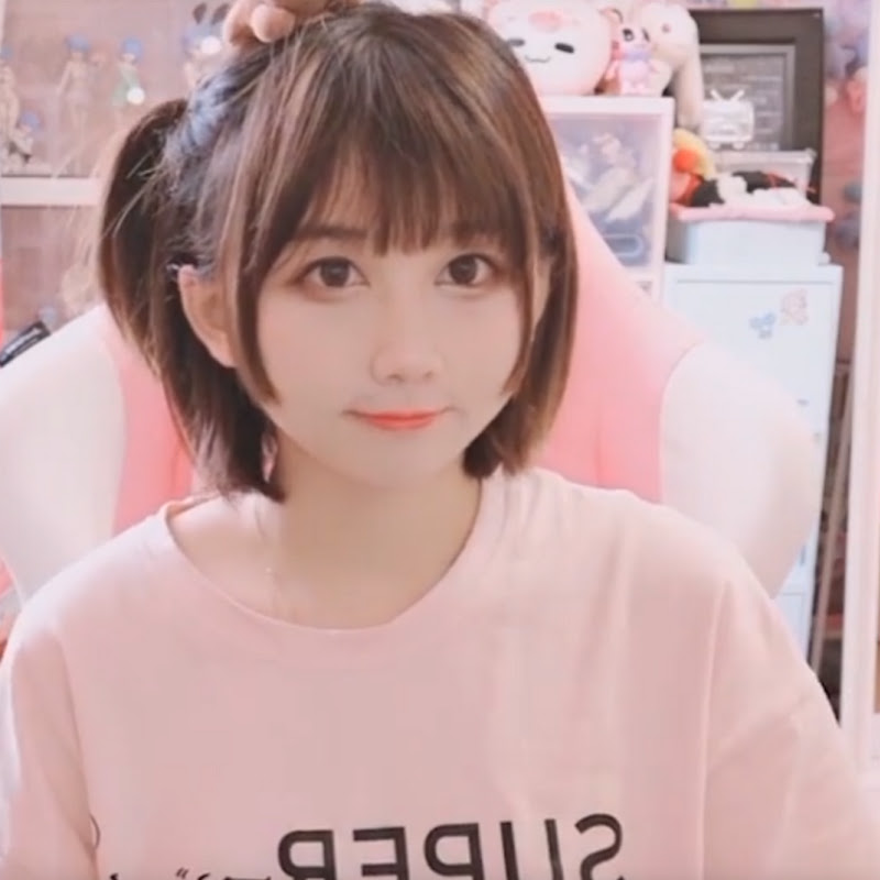 Asano Kinoko - 網紅的藏寶箱 