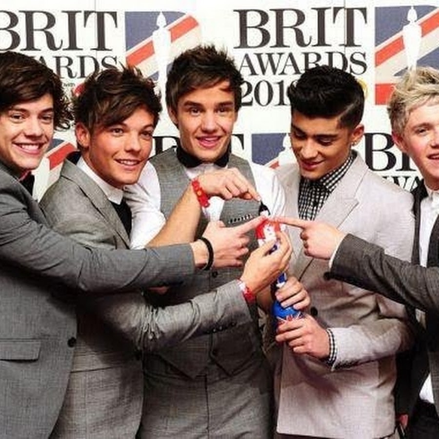 Брит д. One Direction Interview Brit Awards 2013. One Direction Interview Brit Awards. One Direction Interview Brit Awards 2014. One Direction that s what makes you beautiful.