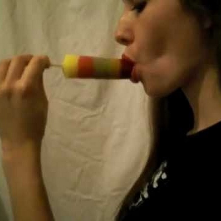 English Girl sucking popsicle "lolli pop" "ice l...