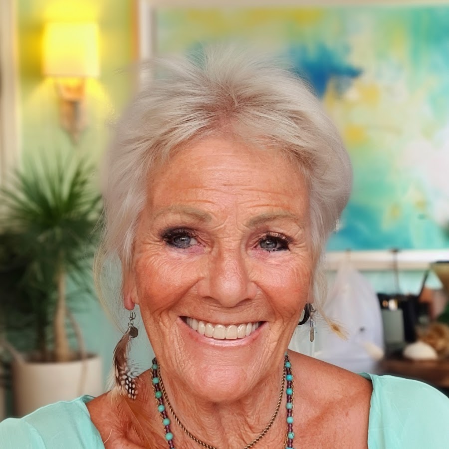 Blossom Goodchild - YouTube