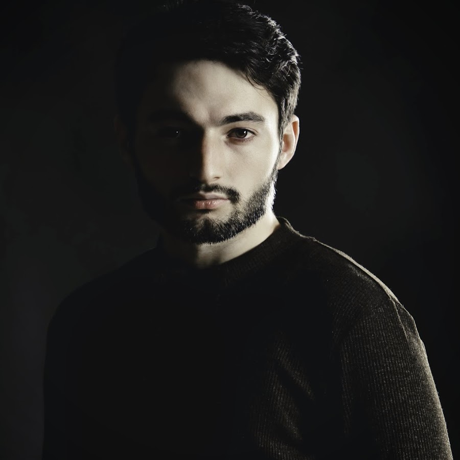 Хасаев хасбулат. Дом хасбулата. Эльдар камбулатов эсенбулатович. Хасбулат магарамов. Дом хасбулата.