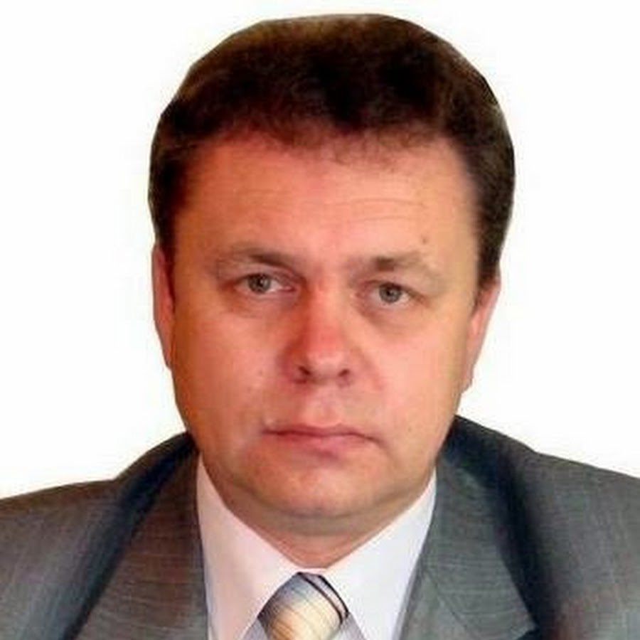 Анатолий Григорьевич Гребнев (21 марта 1941, с. Чистополье Котельнического район