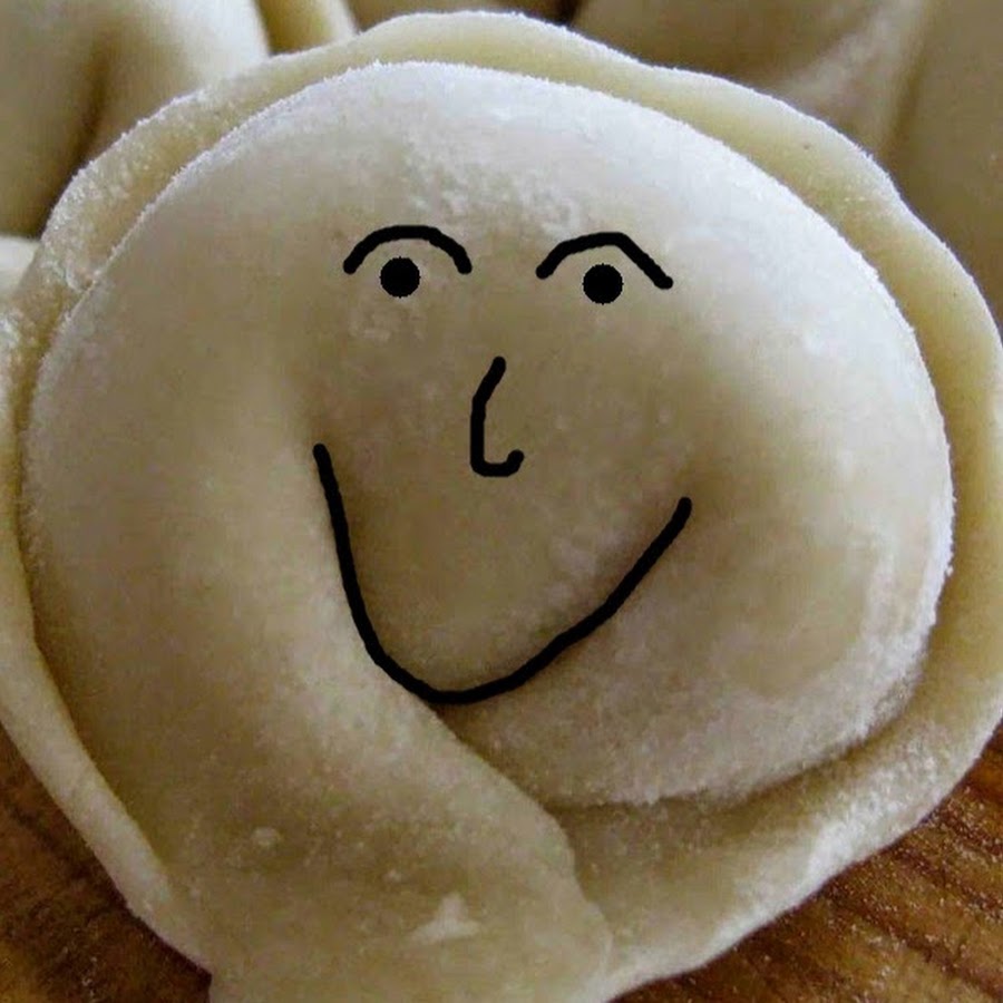 Пельмени с куриной ножкой. Пельмени прикол. 7 пельмешек. 7 пельмешек. Веселые пельмешки.