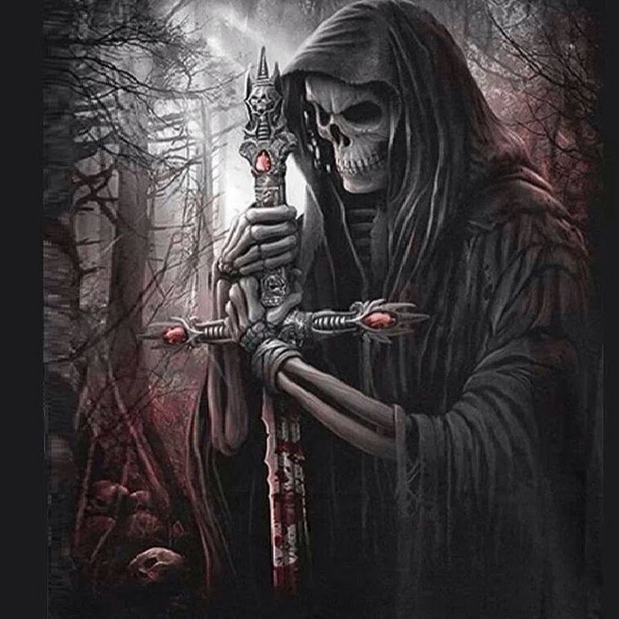 смерть с косой на кладбище. грим рипер мрачный жнец. косой человек. в ладах со смертью. скелет маг днд.