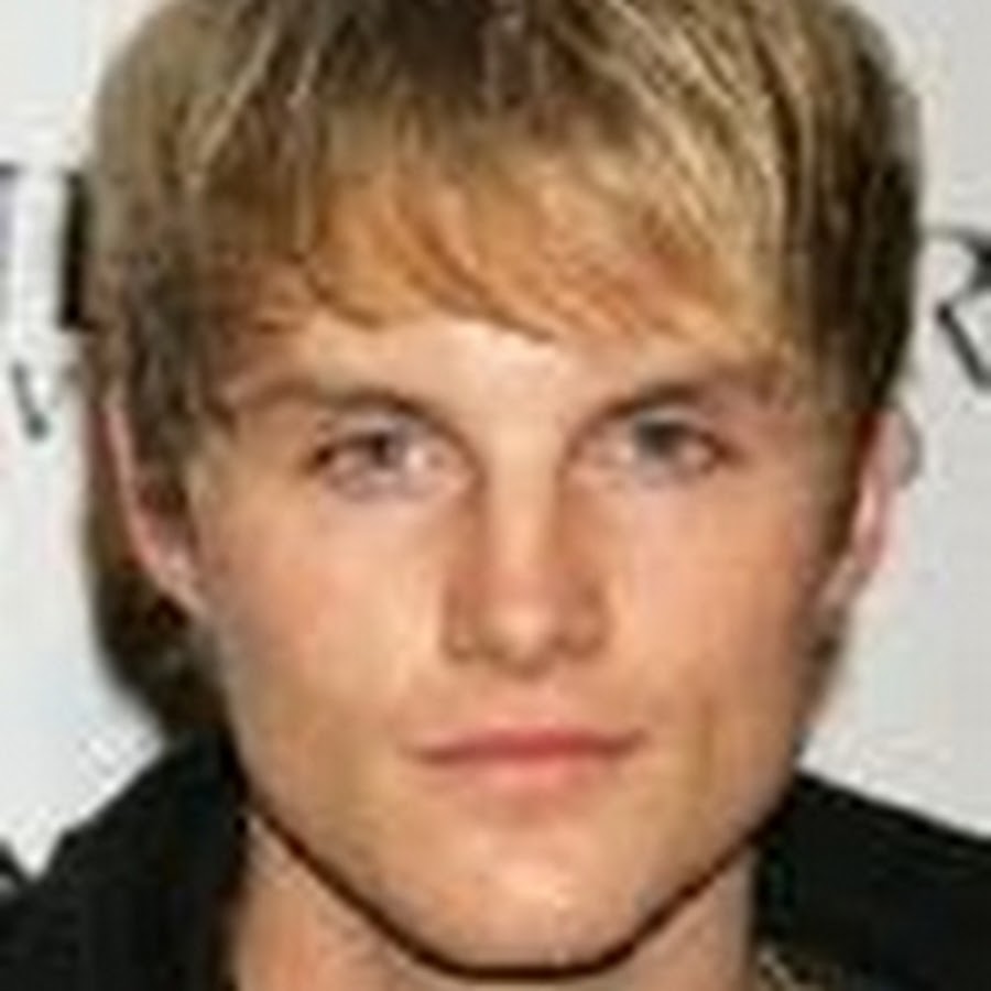 Тоби хемингуэй фильмы. Тоби хемингуэй кости. Тоби хемингуэй. Тоби хемингуэй. Томми хемингуэй личная жизнь.