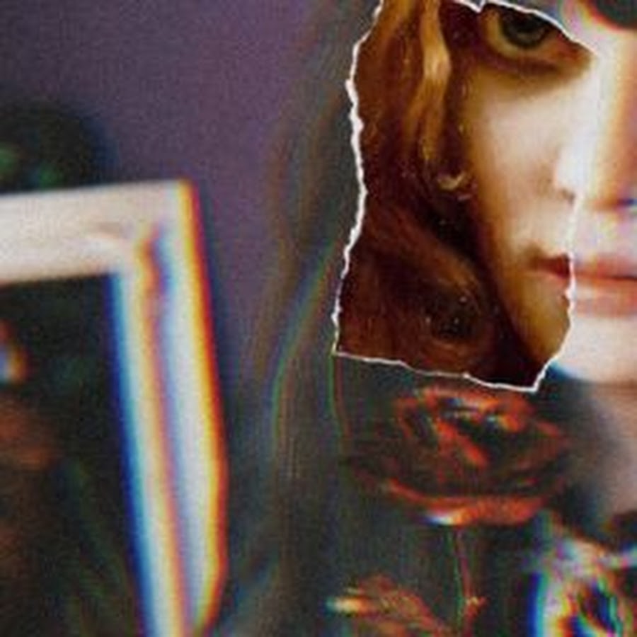 キノコ狩りの男スパイダーマッ Youtube