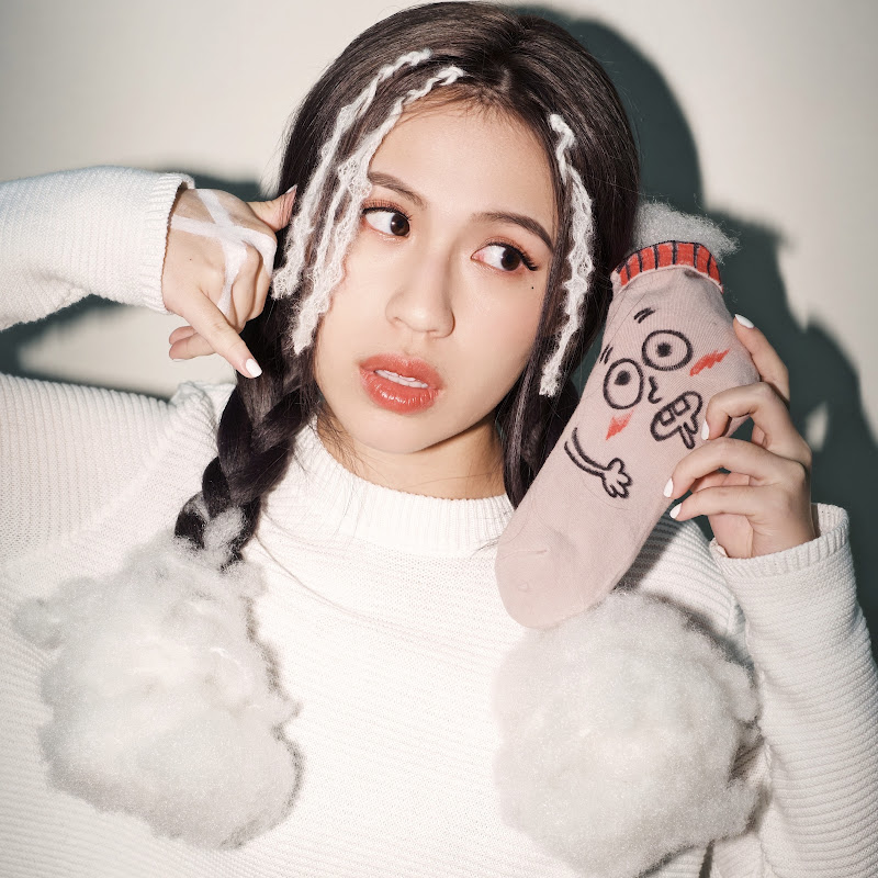 Winka Chan - 網紅的藏寶箱 