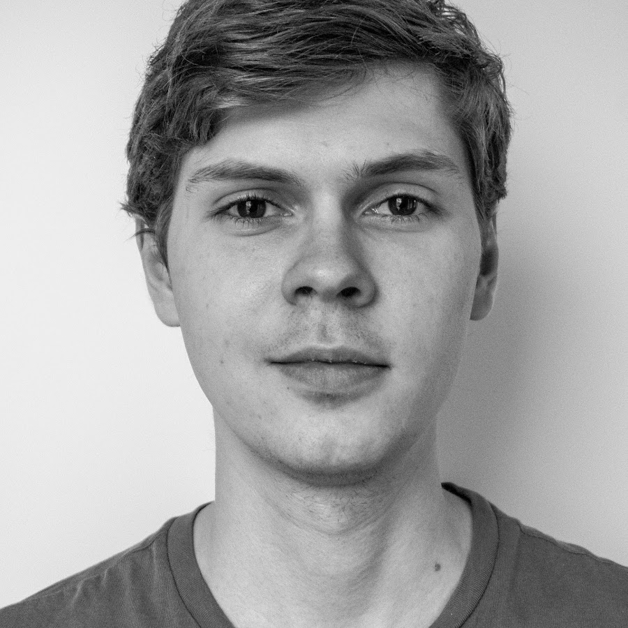 Аарон миньярд. Alexander 13. Майлс хейзер. Андрей савченко отзывы певец. Александра николаева.