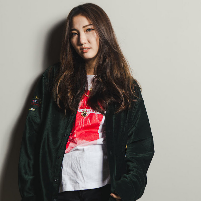 Reva Chen - 網紅的藏寶箱 