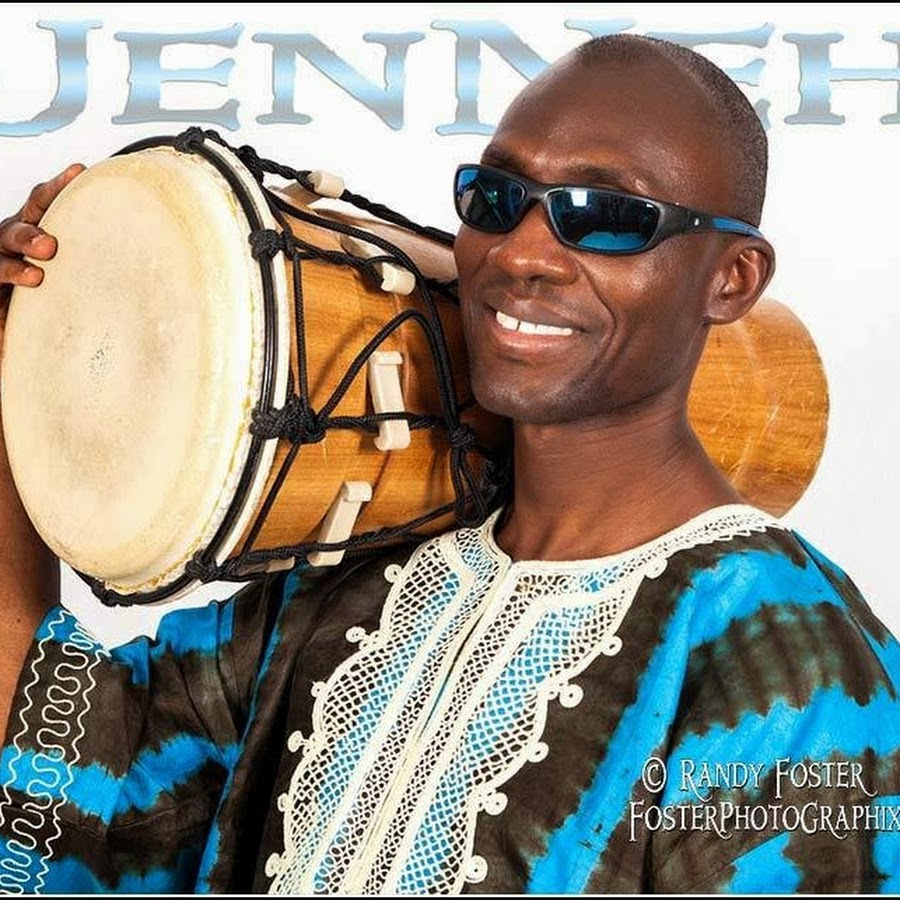 Африканский трек. Африканская песенка. Африканские музыканты. King sunny adé. Песня а может африканцам продать.