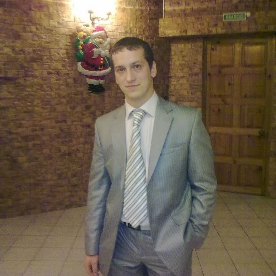 Bulankin Nikolai Dmitrievich nasceu em 20 de janeiro de 1920 na aldeia de Tatyan