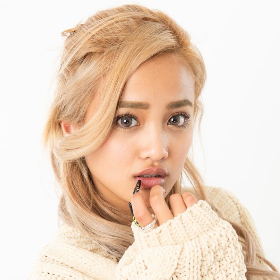 Ishigaki Chinami いしがきちなみ Youtube