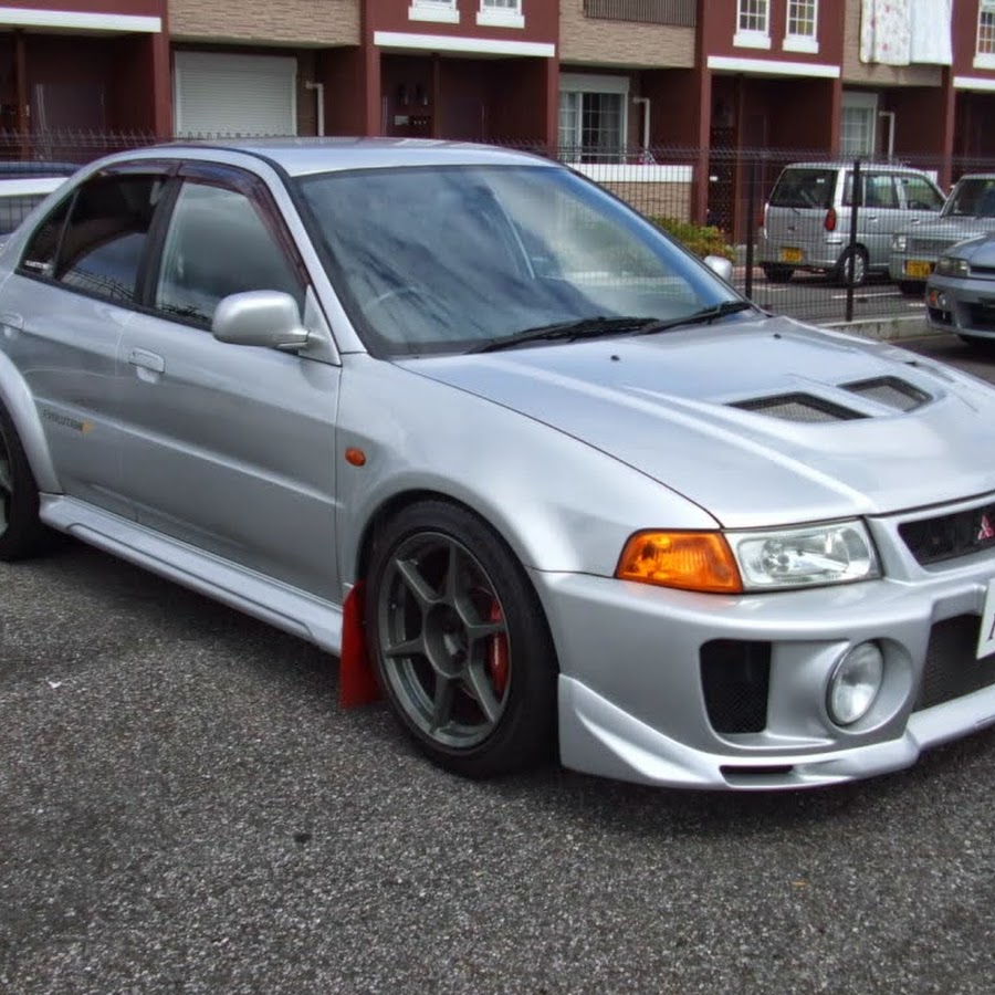 Mitsubishi Lancer EVO V